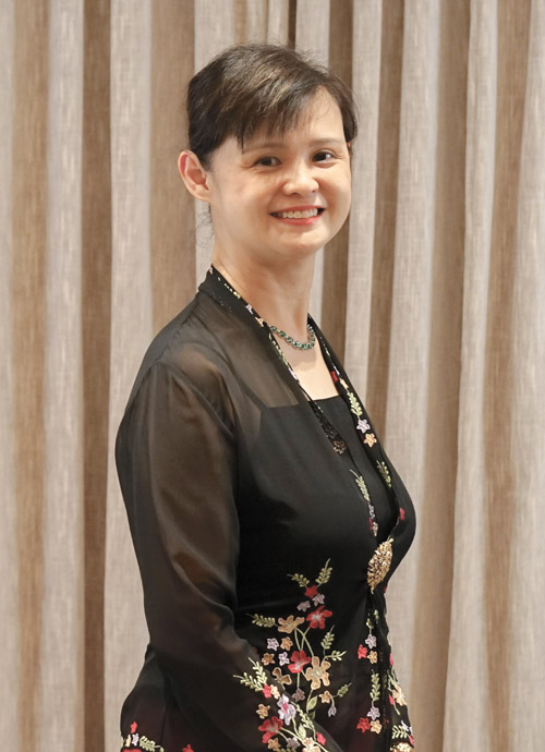 THERESA TAN